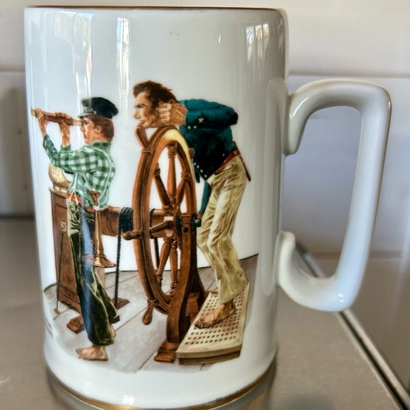 Vintage Norman Rockwell Museum 1985 Mug Set. - Picture 8 of 9